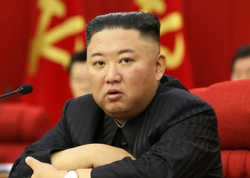 مجدداً.. زعيم كوريا الشمالية يهدد بالسلاح النووي