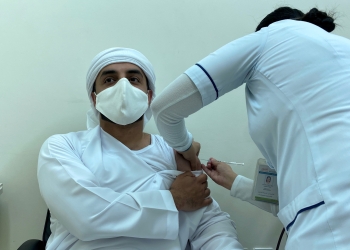كورونا.. الإمارات تعلن إكمال تطعيم 100% من الفئات المستهدفة
