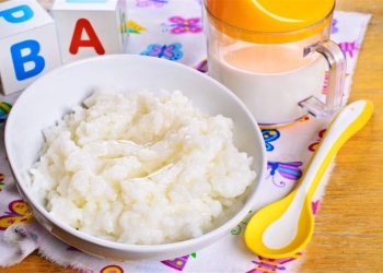 الأرز للطفل الرضيع