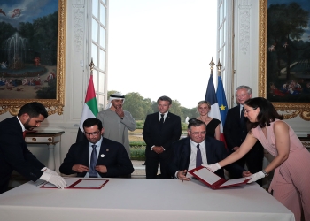إطلاق مجلس الأعمال الإماراتي ـ الفرنسي بحضور رئيسي البلدين