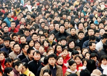 تباطؤ عدد سكان الصين بشكل كبير