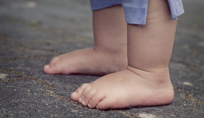 لتجنببهم مشاكل القدم.. تصميم أحذية علاجية ثلاثية الأبعاد الأطفال