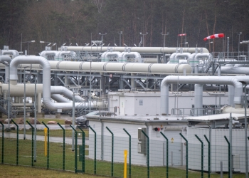 غازبروم الروسية تؤكد استمرار ضخ الغاز إلى أوروبا عبر أوكرانيا