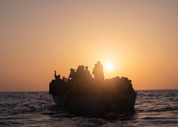 اليونان تؤكد غرق 15 مهاجراً قبالة سواحلها