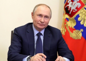 بوتين يطلع على أعمال المقرات العسكرية في أوكرانيا