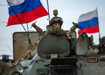 الدفاع الروسية تكشف عن مشاركة طائرات بعيدة المدى بالعملية العسكرية في أوكرانيا