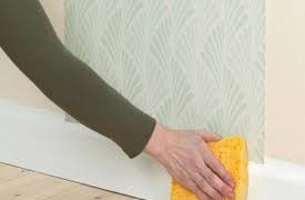 كيفية تنظيف ورق الجدران