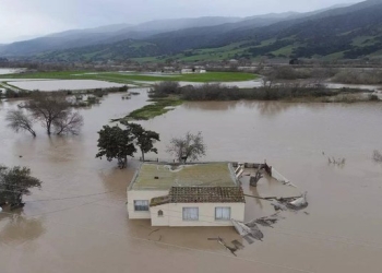 ولاية كاليفورنيا تستعد لفيضانات كارثية في نهاية الأسبوع