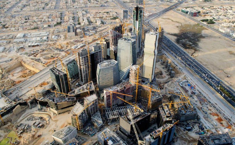 إجراء حكومي مرتقب لخفض أسعار العقارات في السعودية