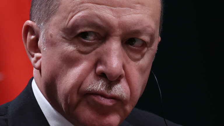 أردوغان يستنكر الاعتداءات التي طالت القرآن الكريم