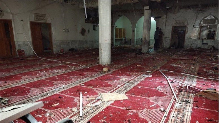 ارتفاع عدد ضحايا تفجير مسجد بيشاور في باكستان إلى 83
