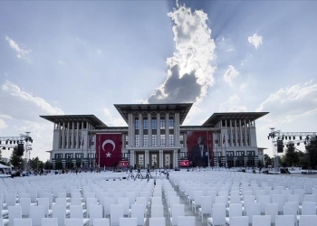 تركيا.. الرئاسة تعلق على فيديو الوهج الكبير الذي سبق الزلزال