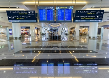 مطارات سلطنة عمان تسجل ارتفاعا كبيراً في عدد الرحلات