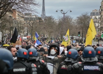 استمرار الاحتجاجات في فرنسا