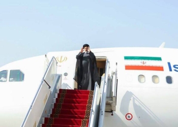الرئيس الإيراني يصل إلى مطار دمشق الدولي