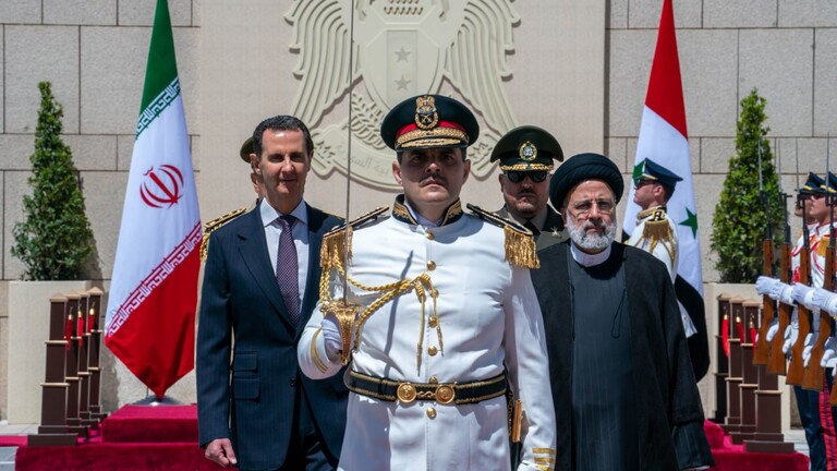 سوريا وإيران توقعان ثلاث مذكرات للتعاون الاقتصادي