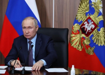 الرئيس الروسي: لا حاجة لفرض الأحكام العرفية في البلاد