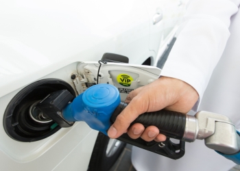 انخفاض أسعار الوقود خلال يونيو