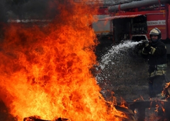 روسيا.. حريق في مصفاة لتكرير النفط بمقاطعة كراسنودار
