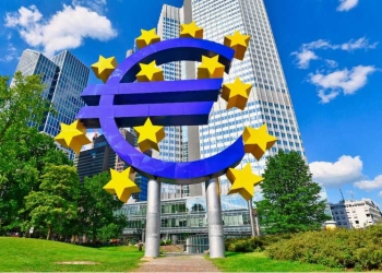 المركزي الأوروبي يحذر من استخدام أرباح الأصول الروسية المجمدة
