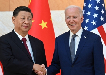 الرئيس الأمريكي يصف نظيره الصيني بالديكتاتور!