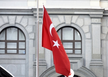 هل منعت تركيا إصدار تصاريح إقامة جديدة للأجانب في إسطنبول؟