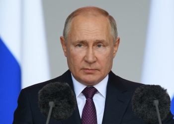 بوتين يبوح بالرد بالمثل في حال استخدام الذخائر العنقودية ضد القوات الروسية