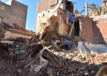 قتلى جراء انهيار مبنى سكني في القاهرة
