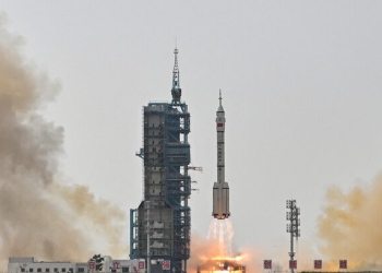 الصين تطلق قمراً صناعياً جديداً إلى الفضاء لرصد الأرض