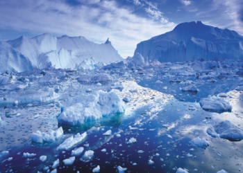 فريق دولي يقدم تفسيراً محتملاً للاحترار السريع في القطب الشمالي