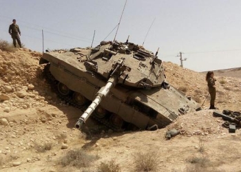 عاجل مقتل ضابط إسرائيلي في حادث انقلاب دبابة