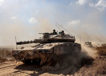 القسام تؤكد استهداف دبابة وآليتين إسرائيليتين