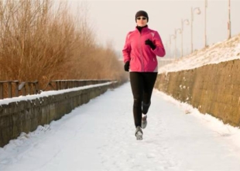 فوائد صحية للمشي في الشتاء