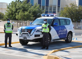 توجيه هام من شرطة أبوظبي لسائقي الدراجات الكهربائية