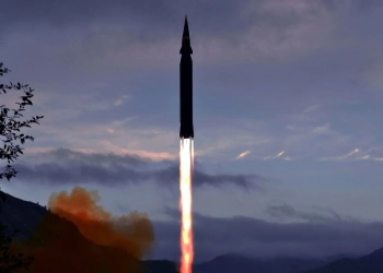 كوريا الشمالية تختبر بنجاح محرك صاروخ جديد أسرع من الصوت