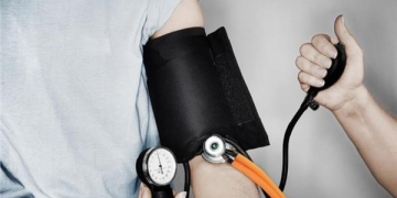 فوائد الزبادي لتنظيم ضغط الدم وصحة الأمعاء